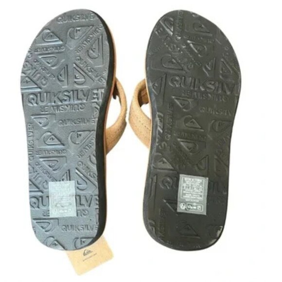 NWT Quicksilver unisex Flip Flops size 3 youth. Brown/tan Vacation beach summer - Picture 2 of 4